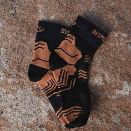 TREK GR MID "LYOCELL" SOCKS Black/Brow