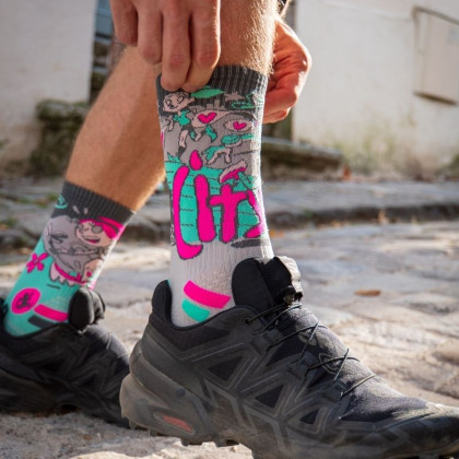 Chaussettes TRAIL ULTRA HIGH Ville vs Montagne - Collector DBDB