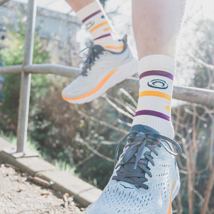 LIGHT RUN High Socks "RIO" White/Purple/Yellow